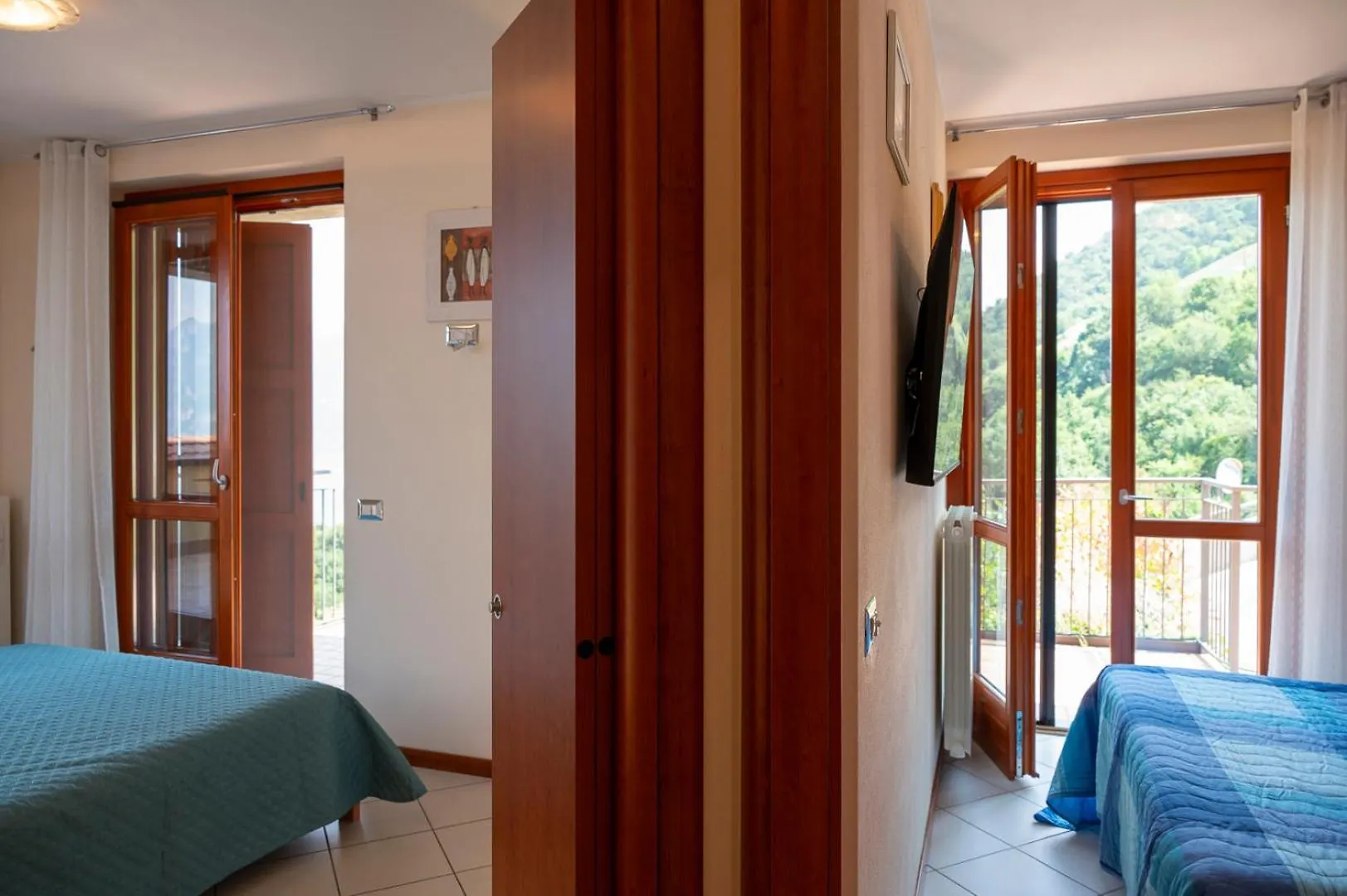Italian Vacation Homes - Iseo Lake Vista Retreat Tavernola Bergamasca