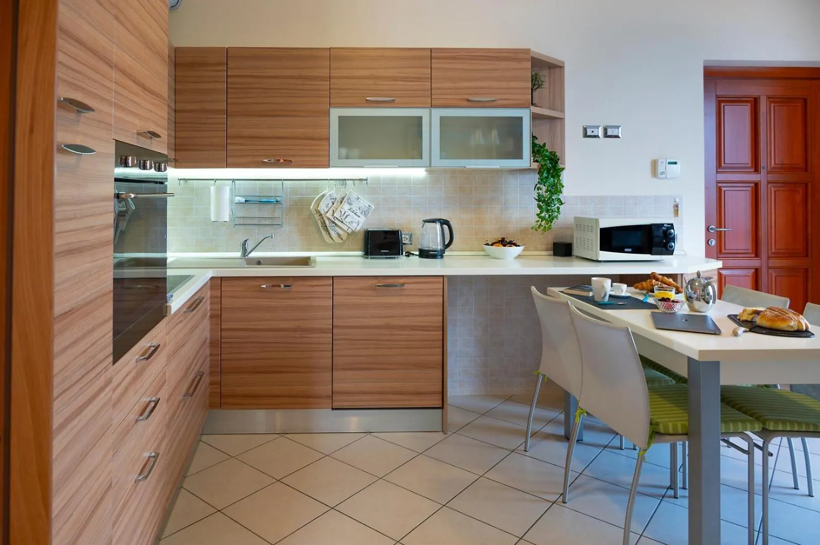 Italian Vacation Homes - Iseo Lake Vista Retreat Tavernola Bergamasca 0*,